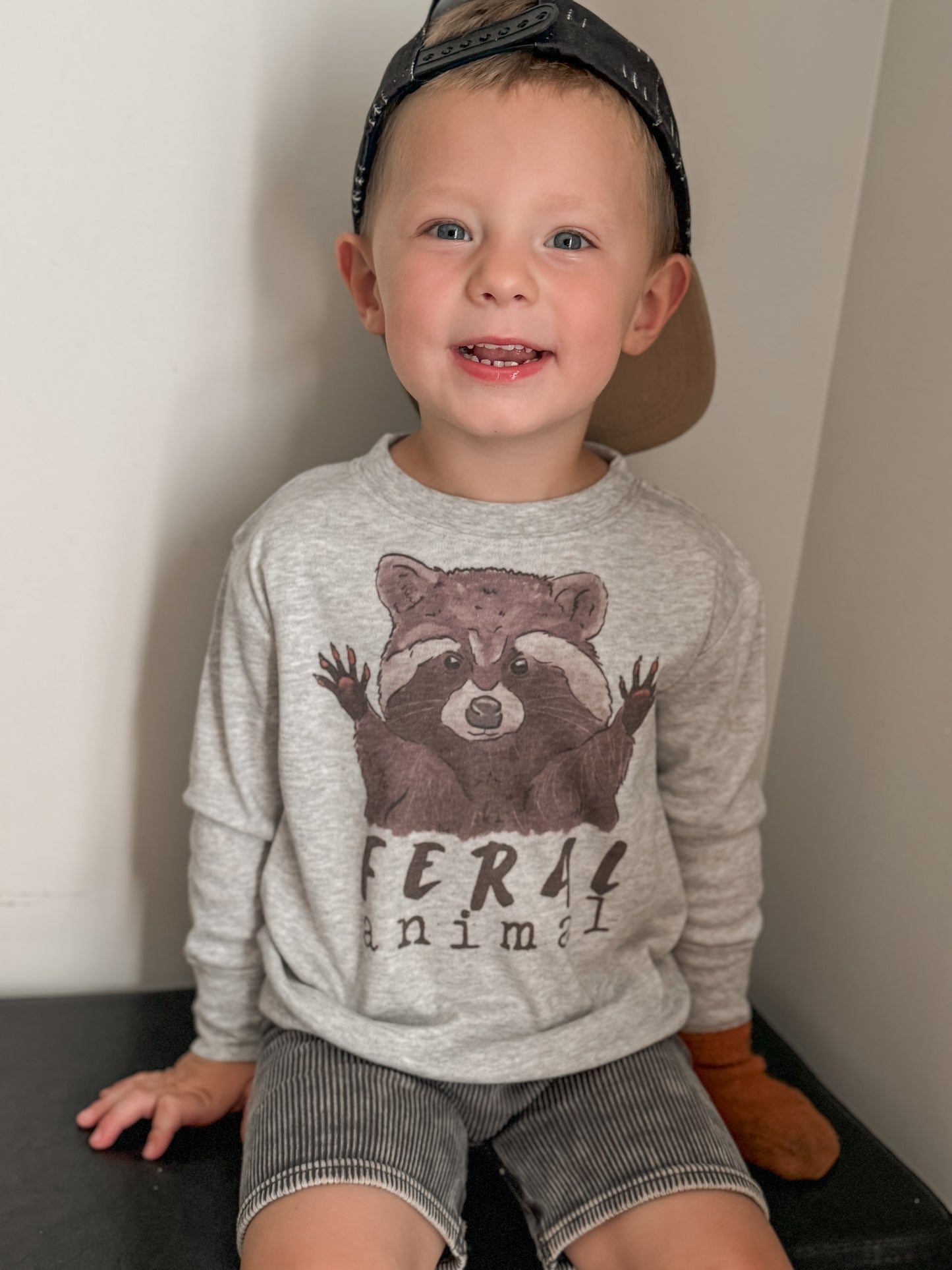 FERAL ANIMAL | grey tee