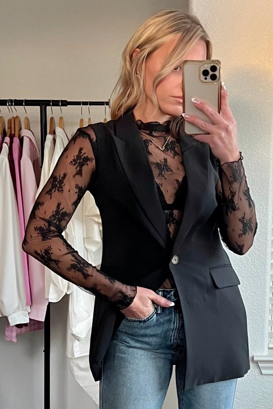 The Raelyn Lace Top in Black