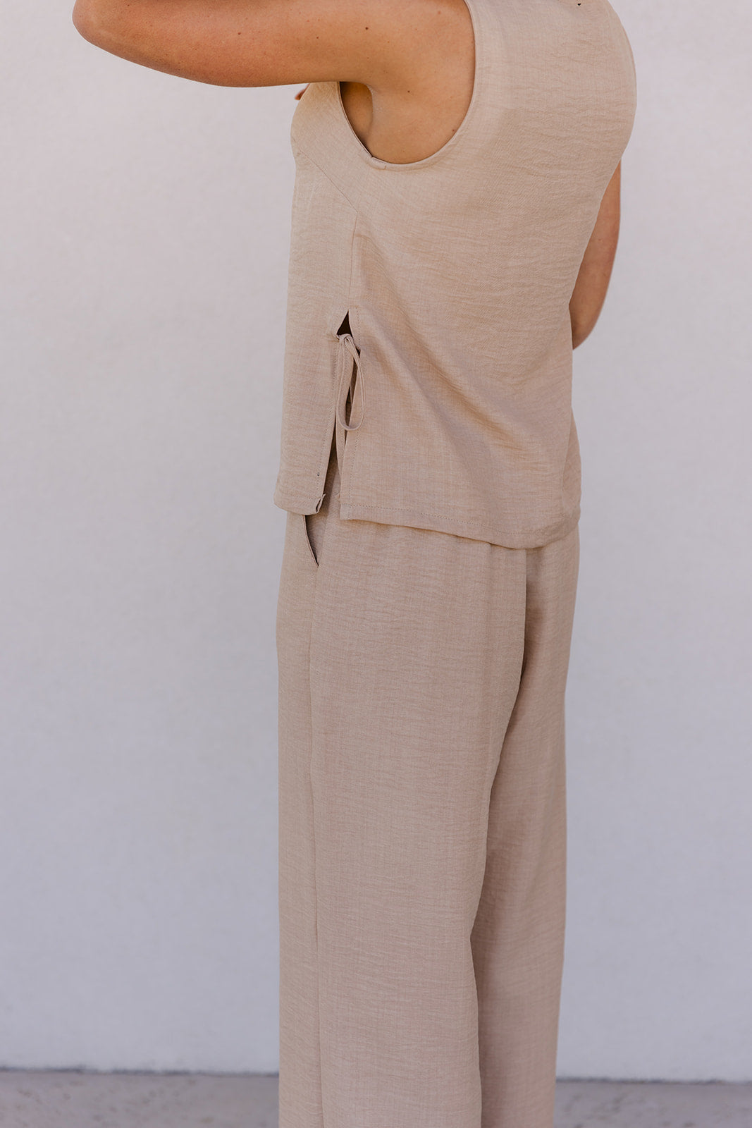 The Rio Linen Set in Tan