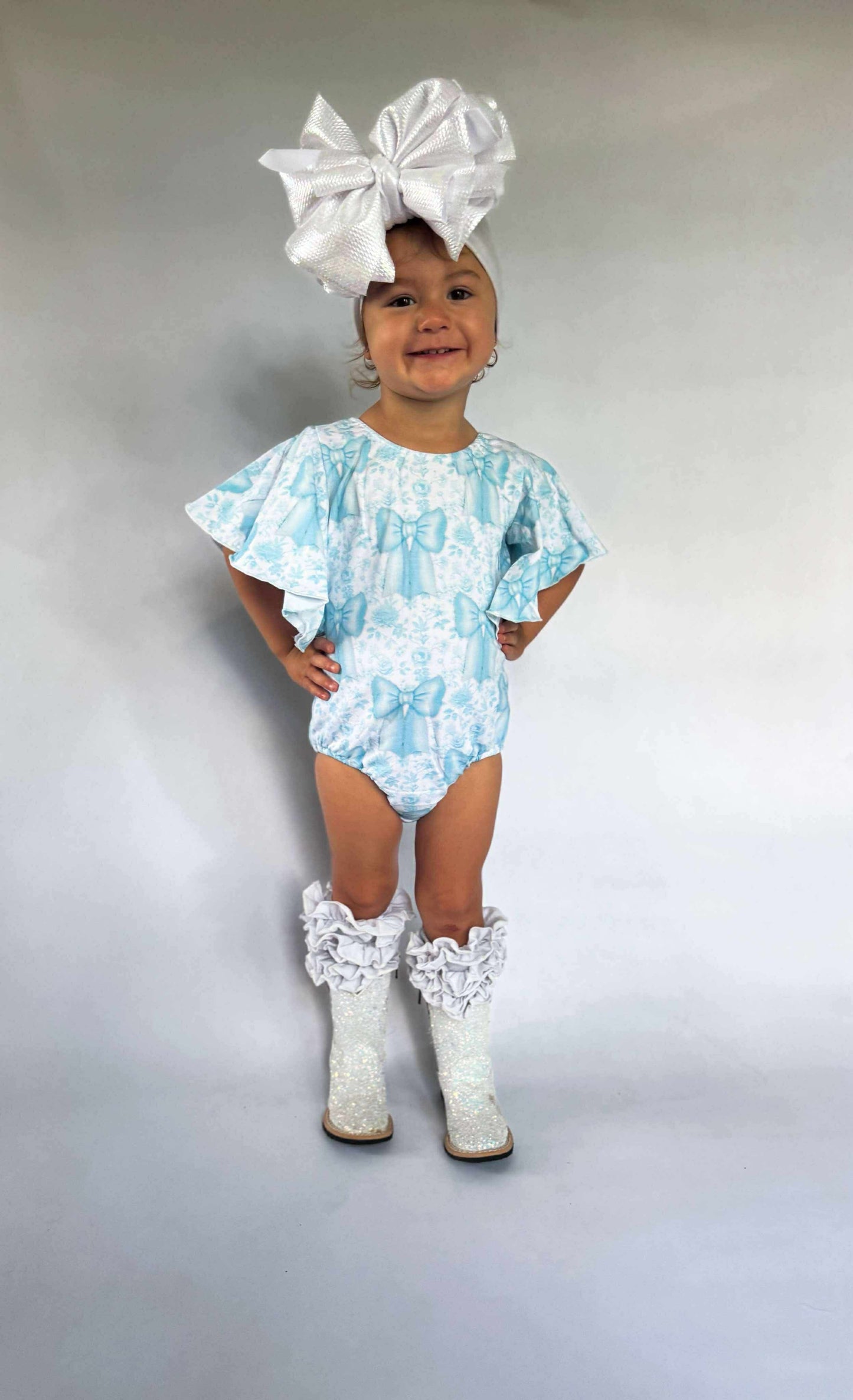 Blue Bows Flutter Sleeve Leo