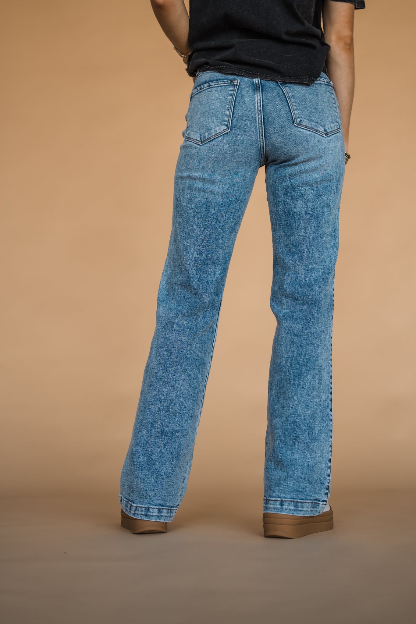 The Lara 90's Flare Jean