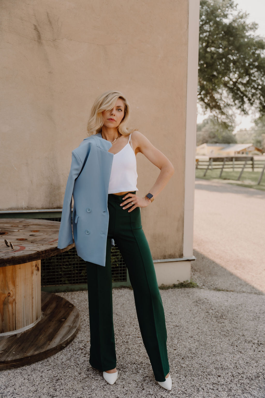 The Zoey Stretch Trouser In Hunter Green