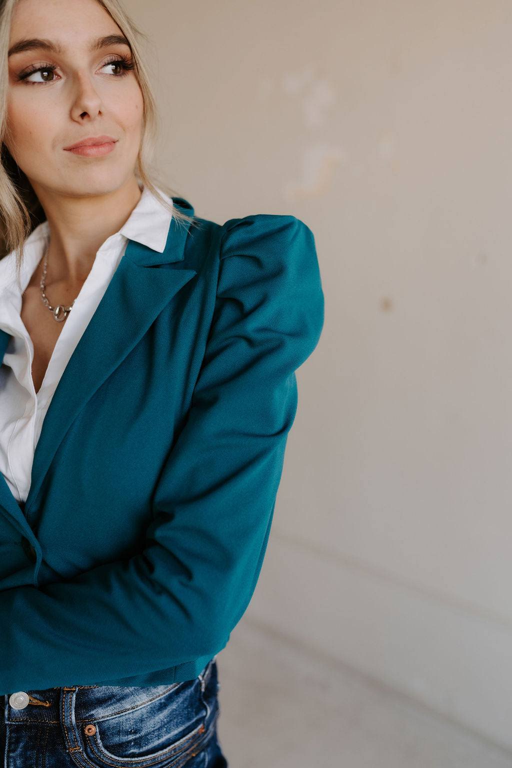 The Harlowe Horsebit Necklace in Silver
