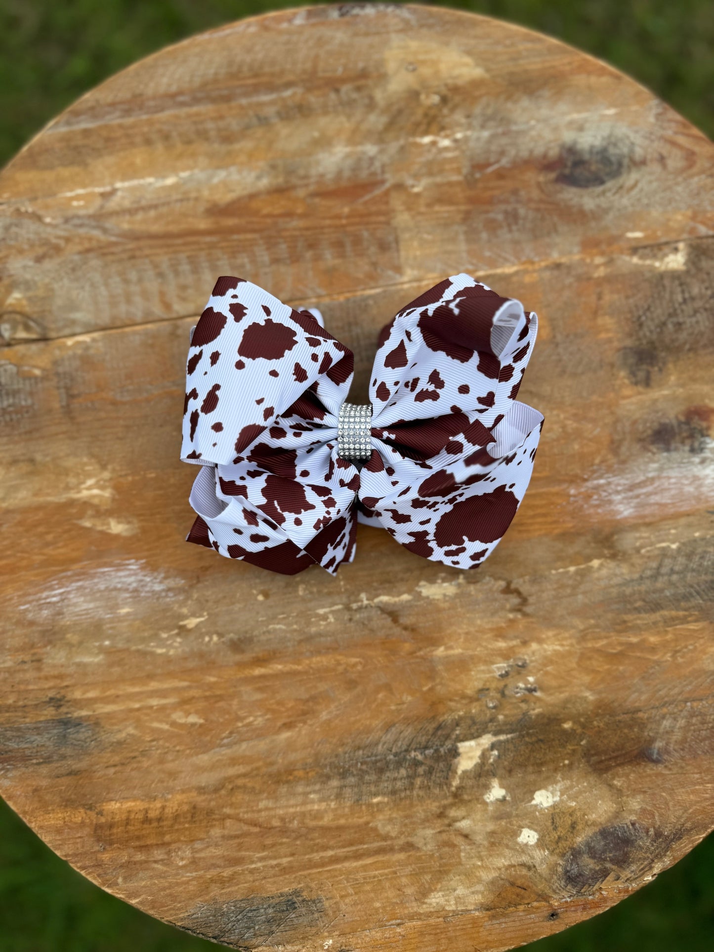 Printed 7.5 inch bedazzled hair bows