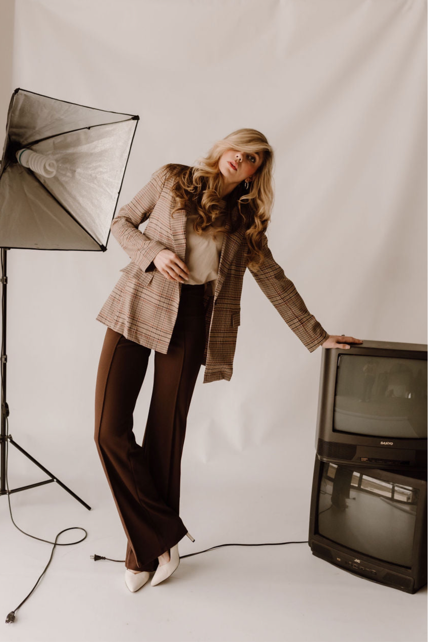 The Zoey Flare Trouser In Chocolate