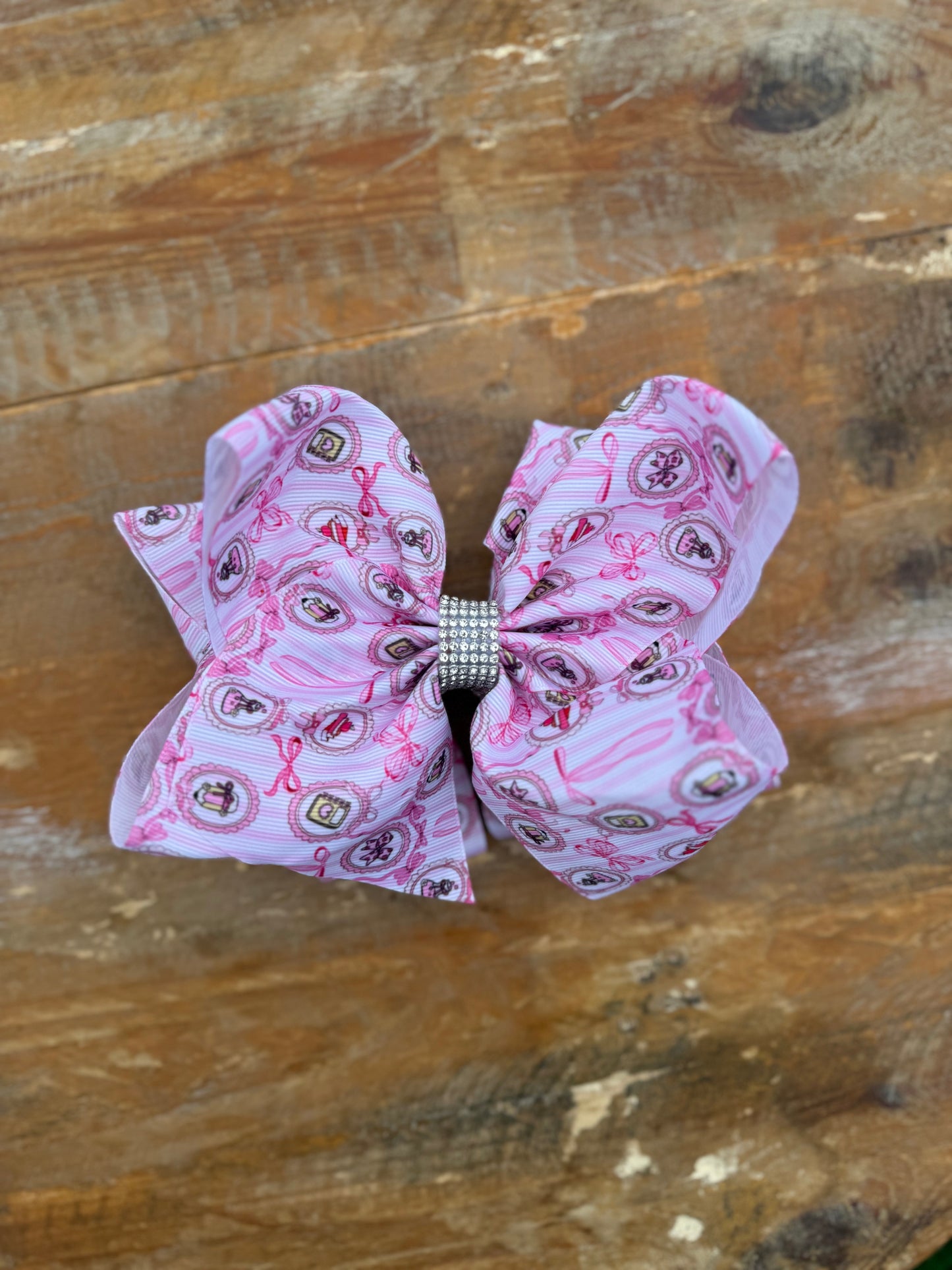 Printed 7.5 inch bedazzled hair bows