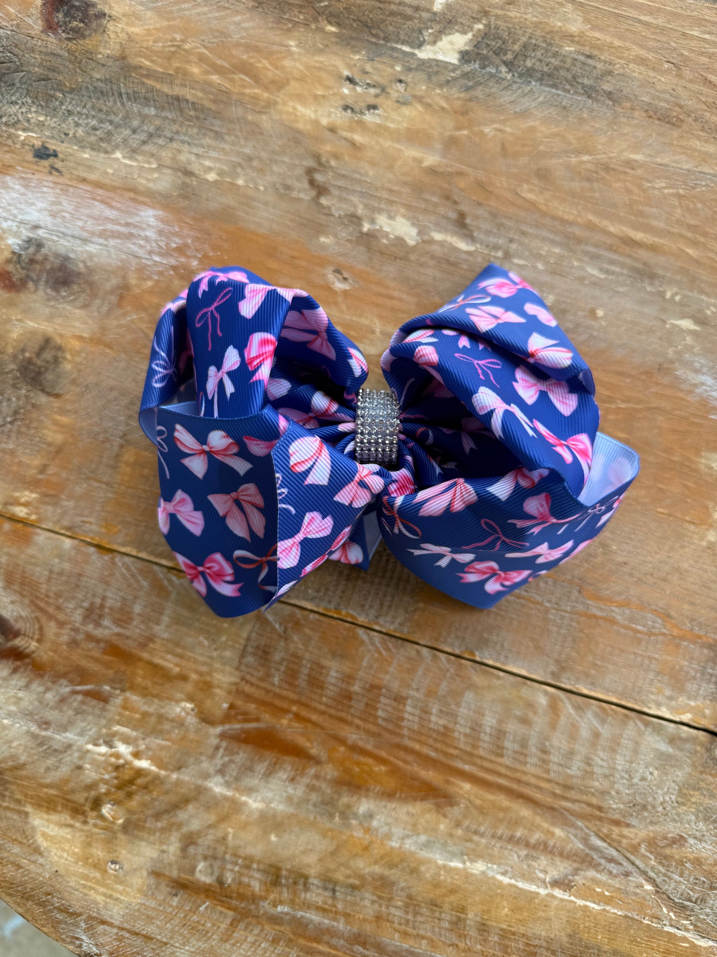 Printed 7.5 inch bedazzled hair bows