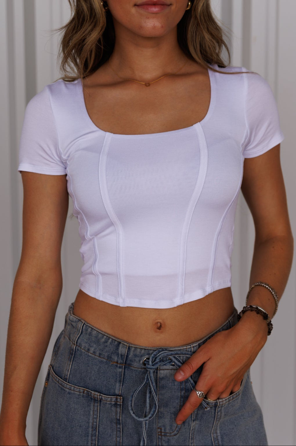 The Jacey Basic Top in White