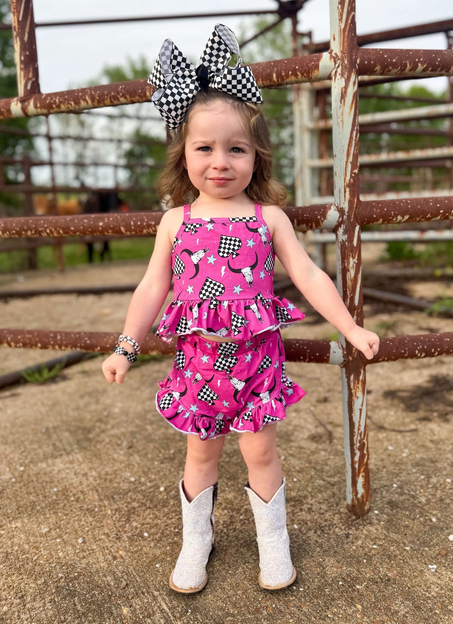 Steerhead Ruffle Set