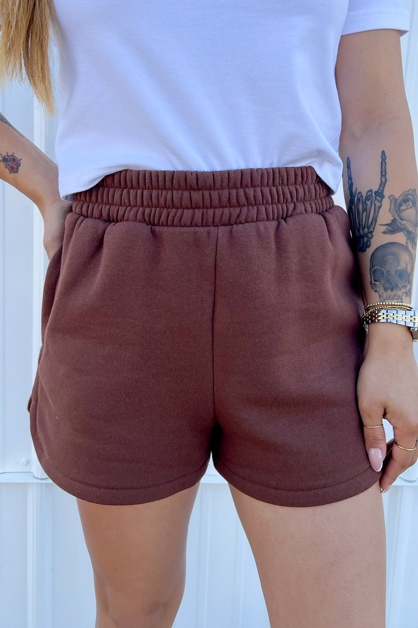 The Cowgirl Club Short in Brown