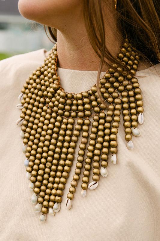 The Azure Shell Tip Wooden Necklace