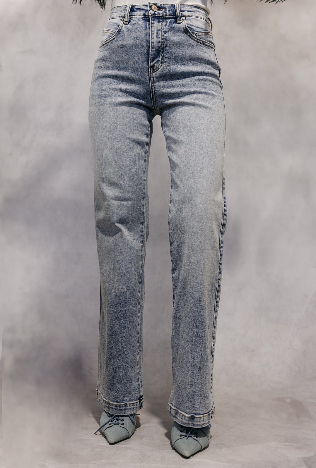 The Lara 90's Flare Jean