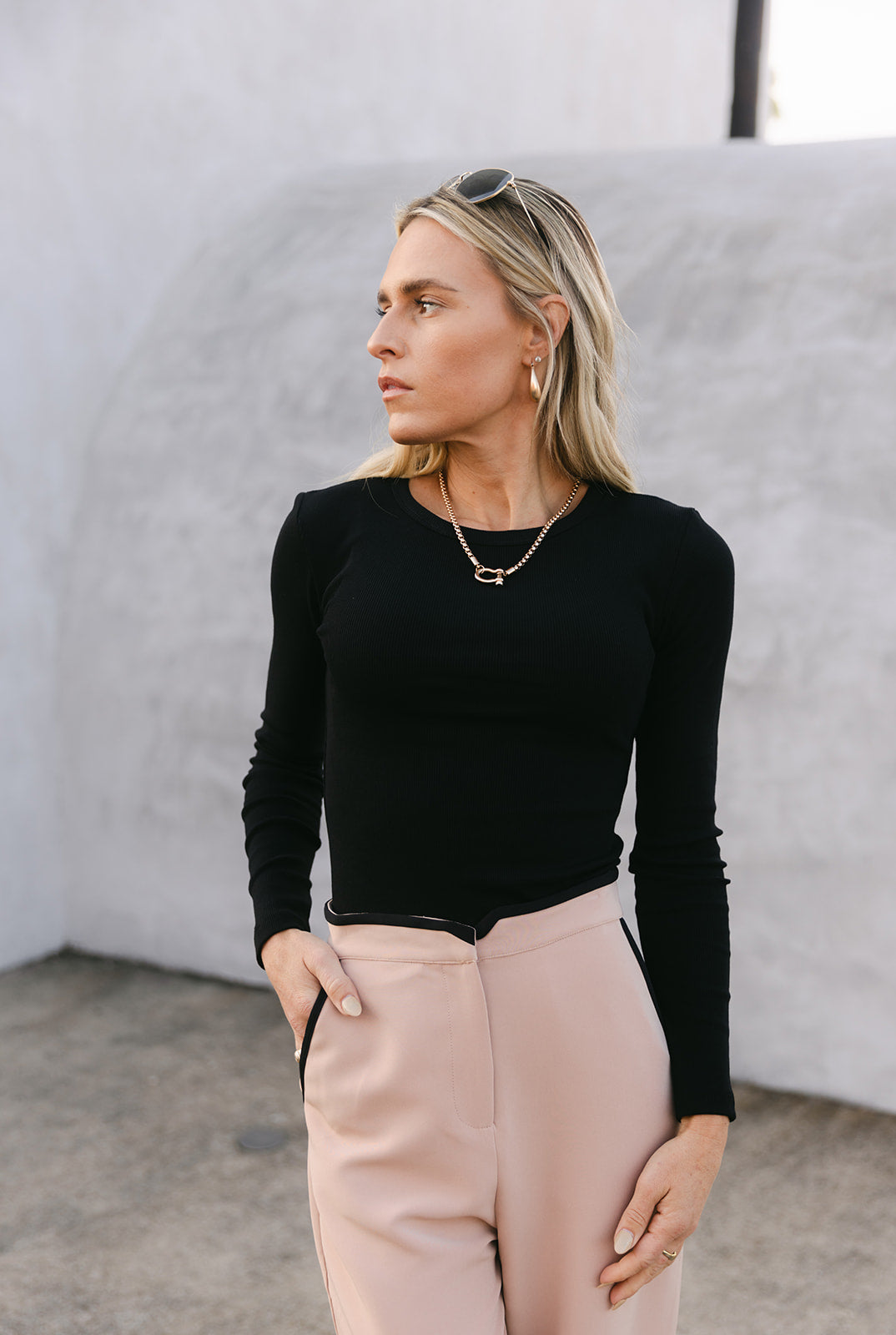 The Lilyanna Basic Top in Black
