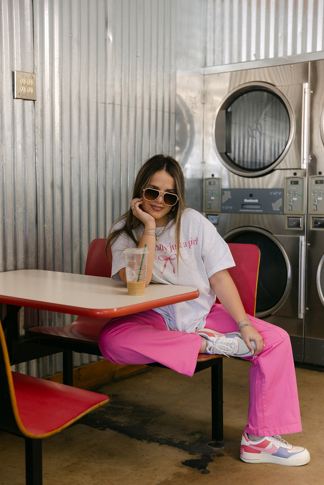 The Alister Pant in Fuchsia