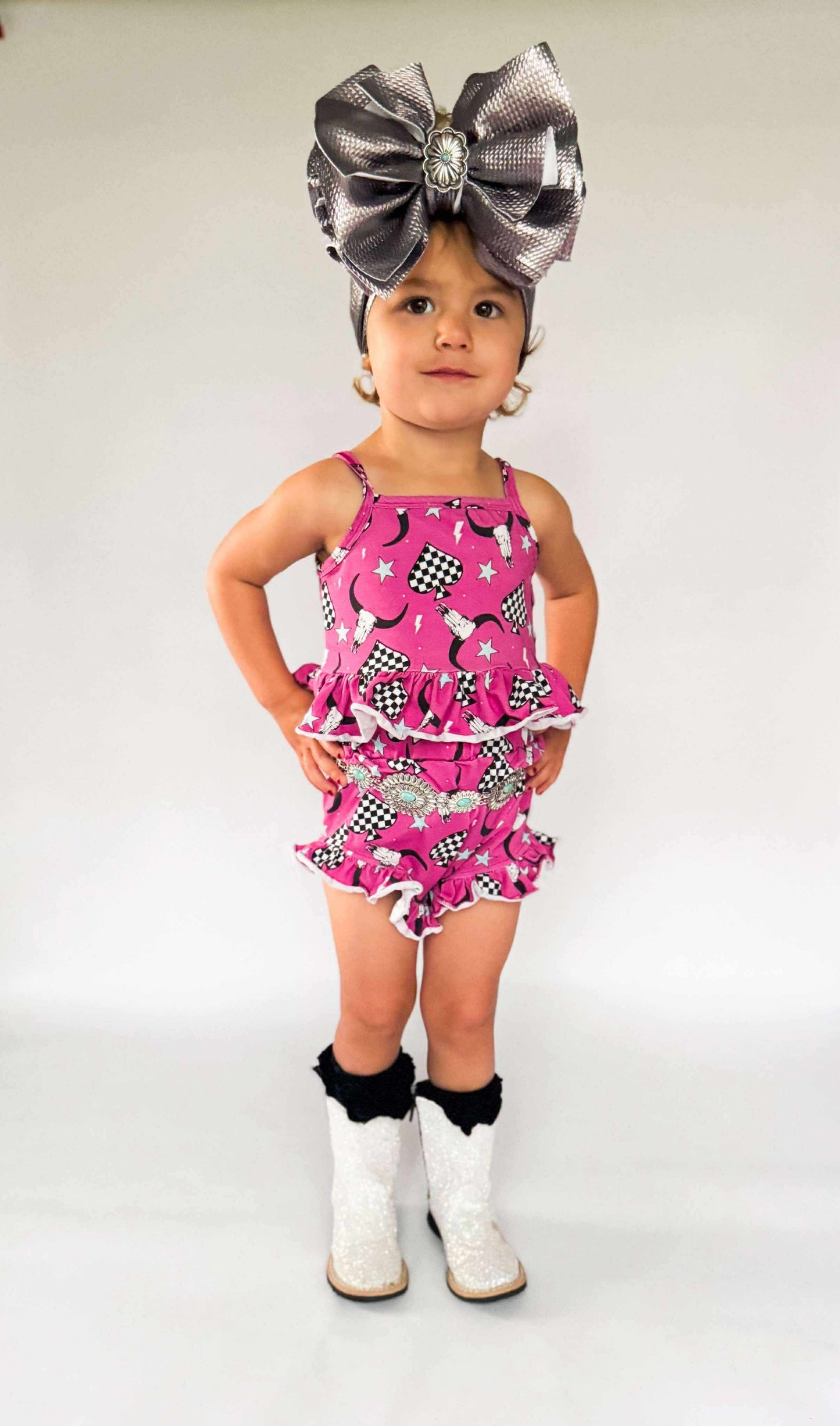 Steerhead Ruffle Set