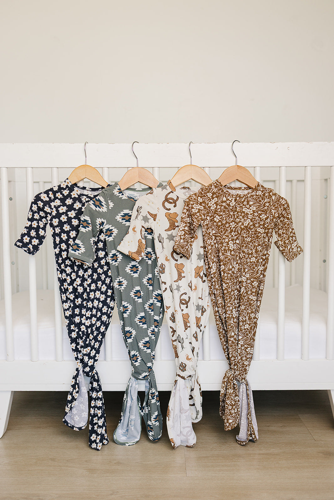 Navy Daisy Ribbed Bamboo Knot Gown